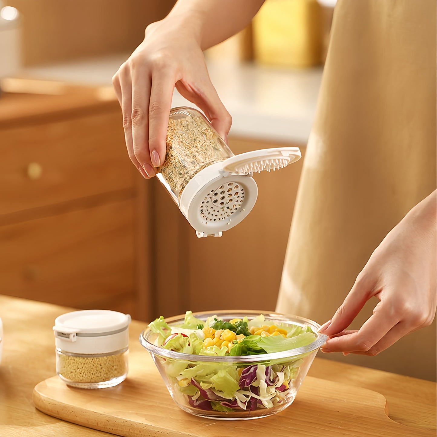 Outdoor BBQ Seasoning Shaker
